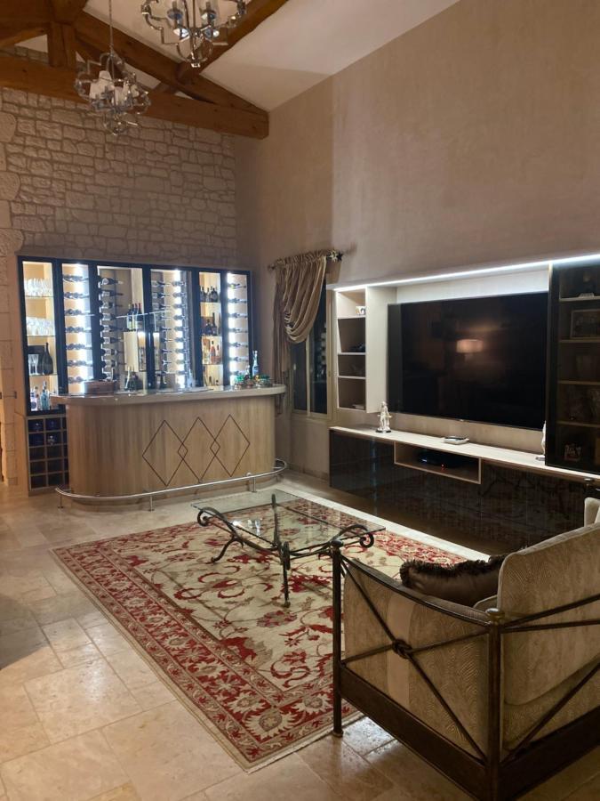 Luxueuse Villa Piscine Et Jacuzzi Saint-Paul-de-Vence Exterior photo